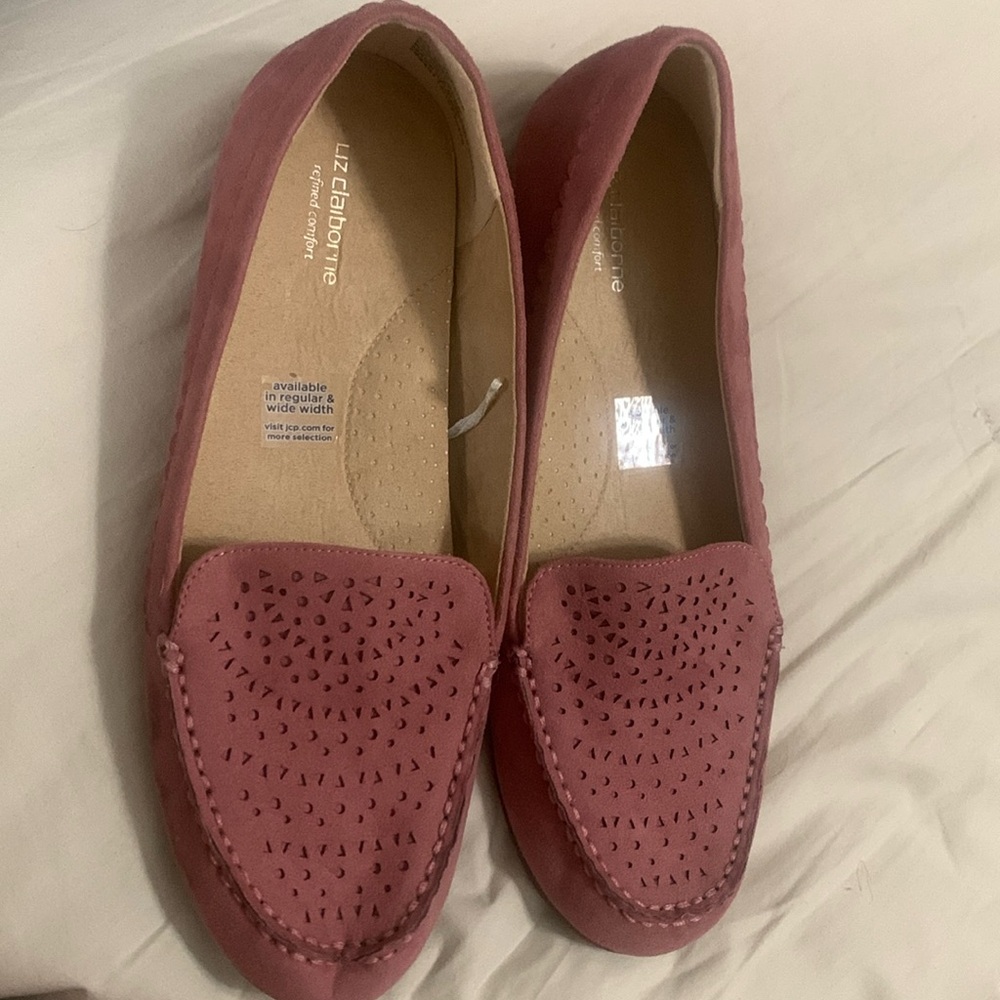 New size 8 Liz Claiborne Moccasins!